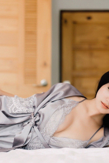顶的人家水流的到处都是